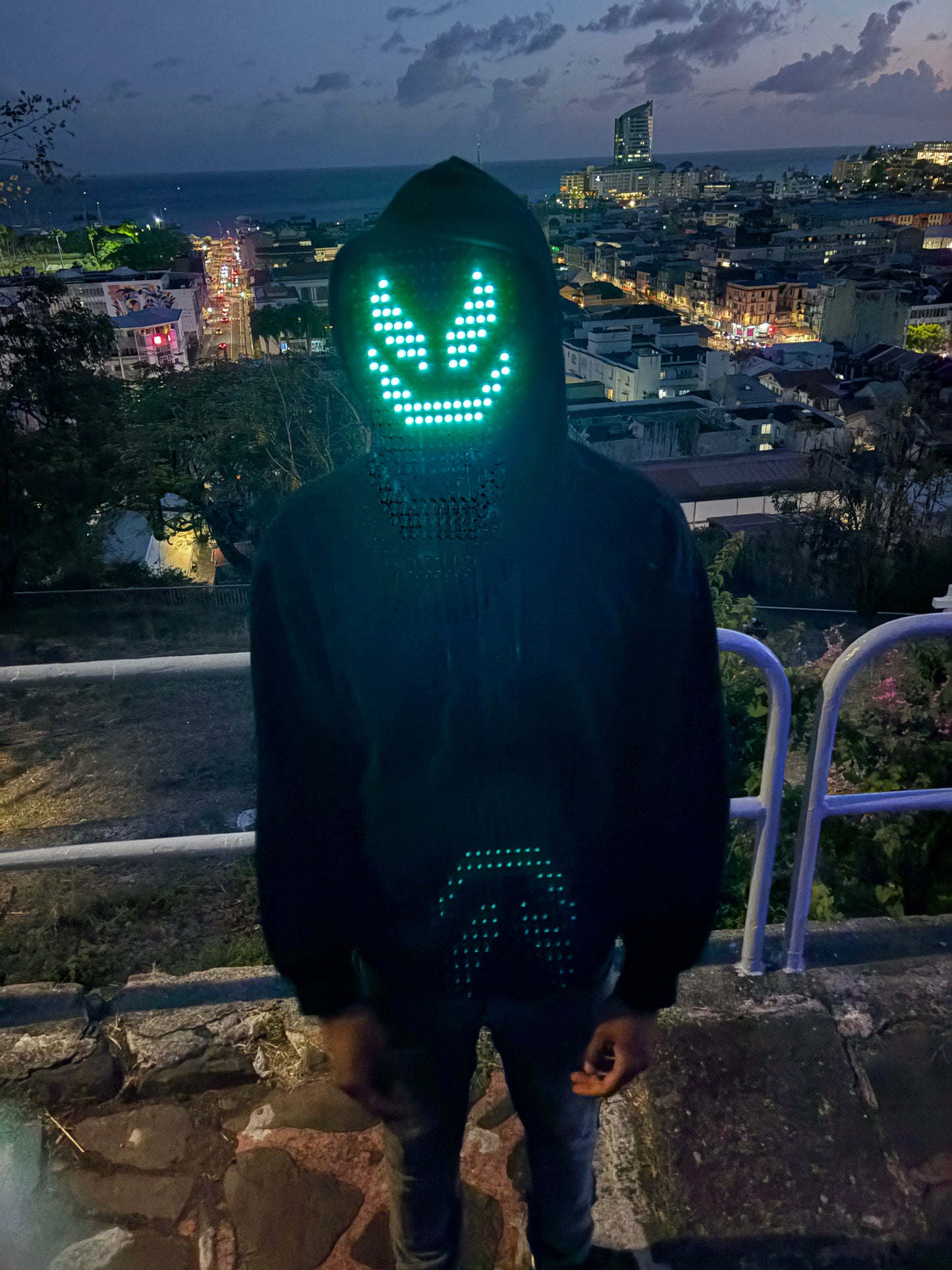 MASQUE LED 20+ ANIMATIONS